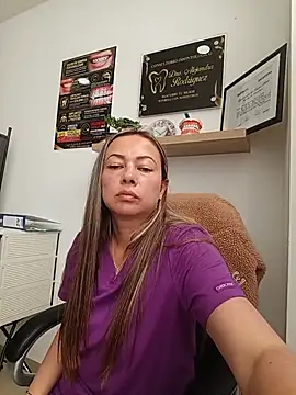 Snapshot of Madisson-04_ chatting on June 5, 2026, 3:07 pm Madisson-04 online show from June 5, 2026, 3:07 pm