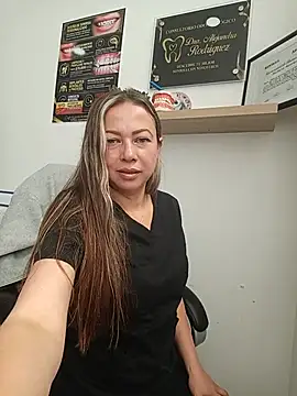 Madisson-04  online show from June 22, 2026, 3:42 pm