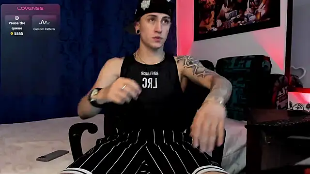 Snapshot of Sebas_maverick chatting on December 15, 2025, 5:44 am Sebas maverick online show from December 15, 2025, 5:44 am