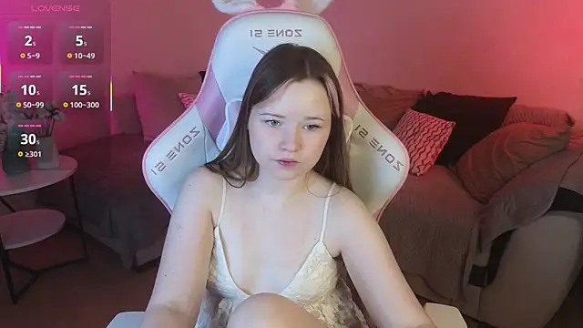 Snapshot of Sweetie_Hope chatting on November 23, 2025, 4:40 pm Sweetie Hope online show from November 23, 2025, 4:40 pm