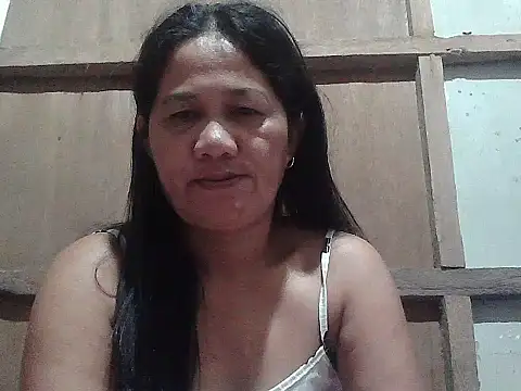 hotmama 063 online show from July 13, 2026, 9:28 pm