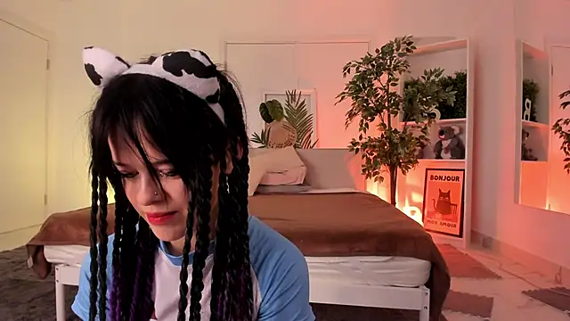 Sima Wendy online show from October 17, 2025, 6:27 am