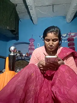 LUCKY cut online show from November 14, 2025, 6:17 pm