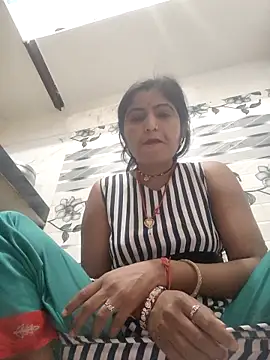 LUCKY cut online show from March 10, 2026, 4:06 am