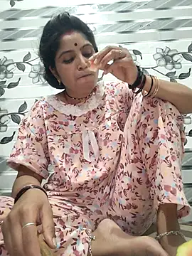 Snapshot of LUCKY_cut chatting on May 10, 2026, 3:06 pm LUCKY cut online show from May 10, 2026, 3:06 pm
