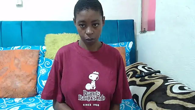 SweetSlenderChoc online show from April 24, 2026, 5:59 pm