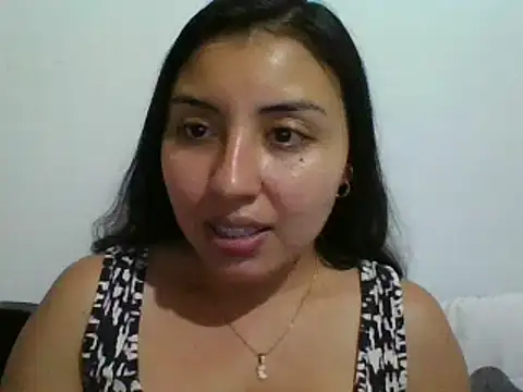Snapshot of _Romilly_ chatting on September 20, 2025, 4:02 am Romilly online show from September 20, 2025, 4:02 am