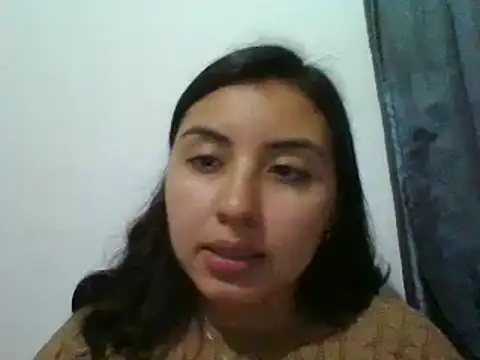Snapshot of _Romilly_ chatting on October 24, 2025, 1:57 am Romilly online show from October 24, 2025, 1:57 am