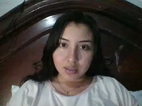 Snapshot of _Romilly_ chatting on January 15, 2026, 4:06 am Romilly online show from January 15, 2026, 4:06 am