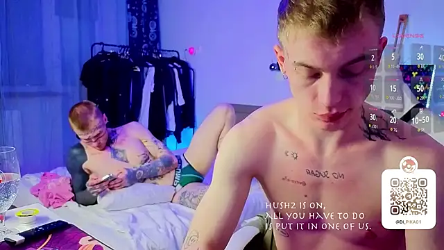 Snapshot of c10h15on1 chatting on February 23, 2026, 4:26 pm c10h15on1 online show from February 23, 2026, 4:26 pm