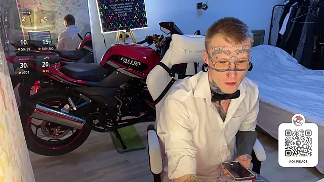 Snapshot of c10h15on1 chatting on February 26, 2026, 2:32 am c10h15on1 online show from February 26, 2026, 2:32 am