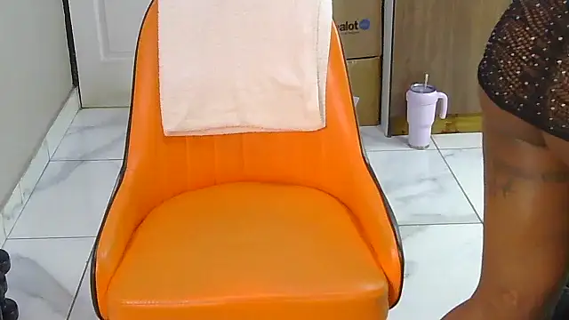 Snapshot of Sultry_Booty chatting on November 23, 2025, 5:07 am Sultry Booty online show from November 23, 2025, 5:07 am