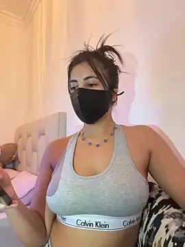 Snapshot of al_anoud chatting on November 8, 2025, 3:34 pm al anoud online show from November 8, 2025, 3:34 pm