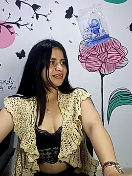 ValerieLove  online show from October 19, 2025, 12:00 am