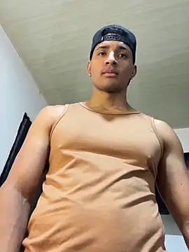 Snapshot of Smith_Fitness chatting on May 4, 2026, 2:13 pm Smith Fitness online show from May 4, 2026, 2:13 pm