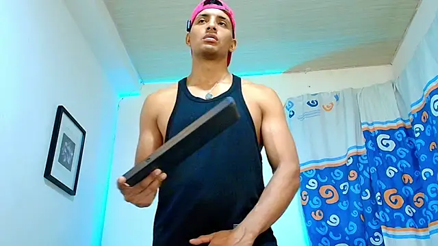 Snapshot of Smith_Fitness chatting on June 10, 2026, 2:01 am Smith Fitness online show from June 10, 2026, 2:01 am