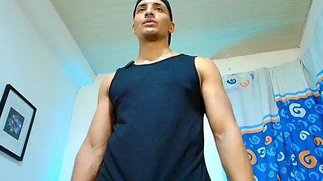 Snapshot of Smith_Fitness chatting on June 12, 2026, 3:16 am Smith Fitness online show from June 12, 2026, 3:16 am