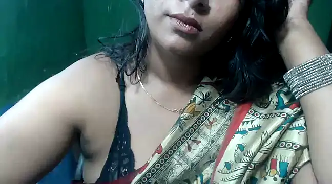 Snapshot of DearKimmi chatting on March 10, 2025, 5:39 pm DearKimmi online show from March 10, 2025, 5:39 pm