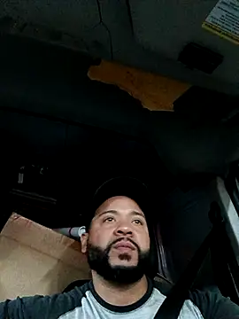 Snapshot of tripping385 chatting on September 12, 2025, 2:22 am tripping385 online show from September 12, 2025, 2:22 am