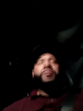 Snapshot of tripping385 chatting on September 23, 2025, 1:30 am tripping385 online show from September 23, 2025, 1:30 am