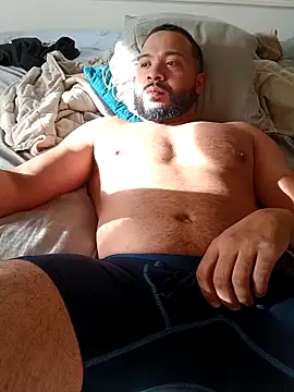 Snapshot of tripping385 chatting on September 30, 2025, 8:47 pm tripping385 online show from September 30, 2025, 8:47 pm