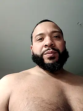 Snapshot of tripping385 chatting on December 19, 2025, 1:34 am tripping385 online show from December 19, 2025, 1:34 am