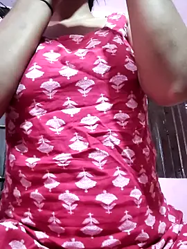 Snapshot of Janvi_Jaitly chatting on May 1, 2026, 4:44 pm Janvi Jaitly online show from May 1, 2026, 4:44 pm