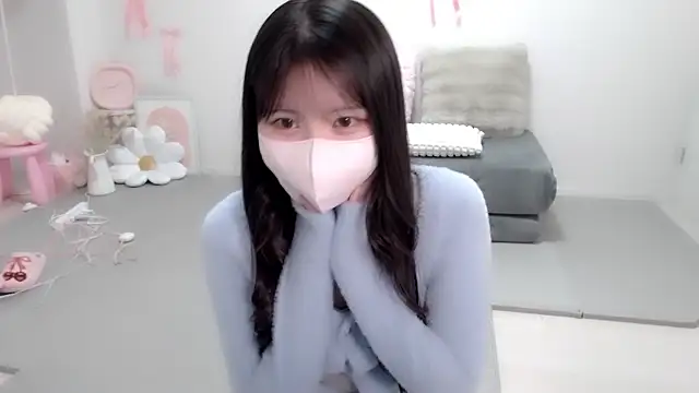 moka-neko online show from January 5, 2026, 6:11 pm