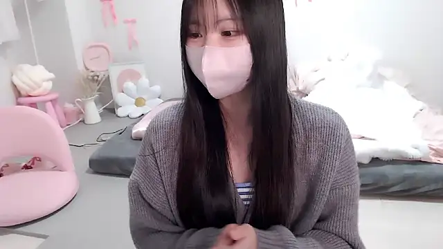 moka-neko online show from February 13, 2026, 1:18 pm