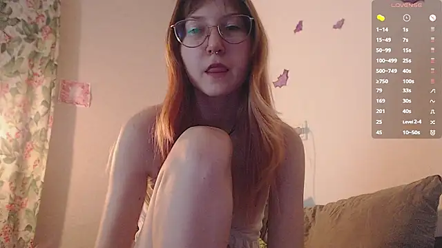 Snapshot of ohmycheryl chatting on November 7, 2025, 3:23 pm ohmycheryl online show from November 7, 2025, 3:23 pm