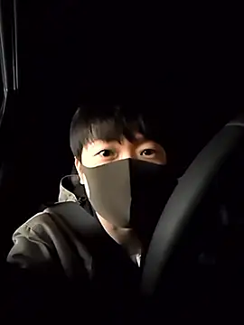 Snapshot of shin_brief chatting on February 28, 2026, 9:32 am shin brief online show from February 28, 2026, 9:32 am