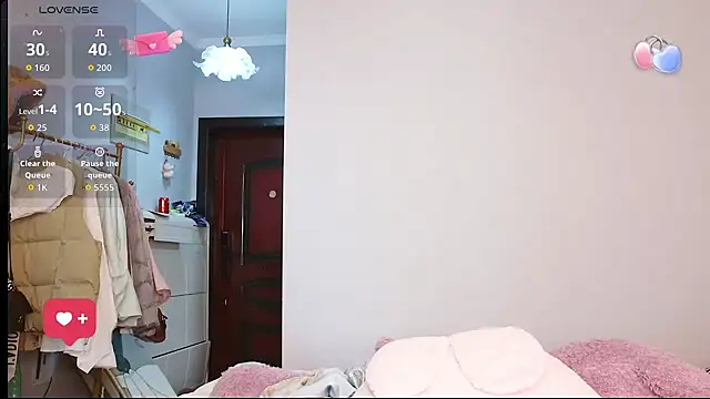 Snapshot of Diva_VVN chatting on May 21, 2026, 1:12 am Diva VVN online show from May 21, 2026, 1:12 am