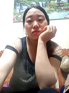 siki-00 online show from November 9, 2025, 10:02 am