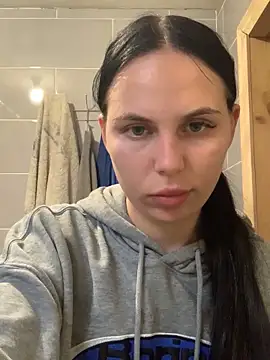 Snapshot of ksenia123 chatting on October 19, 2025, 1:12 pm ksenia123 online show from October 19, 2025, 1:12 pm