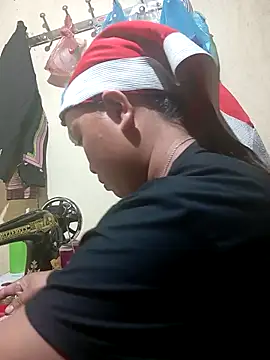 -Kitty-92 online show from September 21, 2025, 2:40 pm