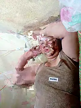 -Kitty-92 online show from October 21, 2025, 2:29 pm