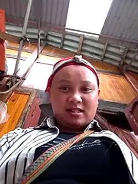 -Kitty-92 online show from October 27, 2025, 5:22 am