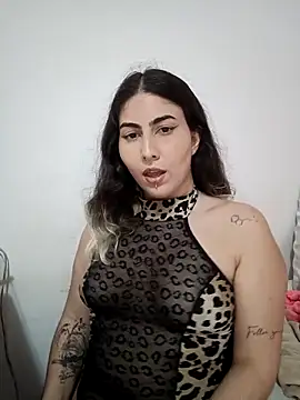 Snapshot of ApenasLys chatting on October 25, 2025, 12:29 am ApenasLys online show from October 25, 2025, 12:29 am