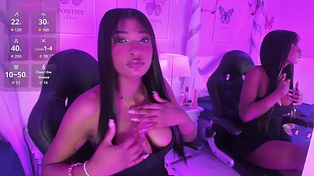 Snapshot of SophiaBloss chatting on November 26, 2025, 4:13 am SophiaBloss online show from November 26, 2025, 4:13 am