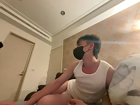 Snapshot of kaikai1335 chatting on February 2, 2026, 2:49 pm kaikai1335 online show from February 2, 2026, 2:49 pm