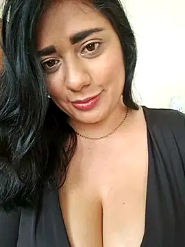 Monse--145 online show from October 29, 2025, 2:19 pm