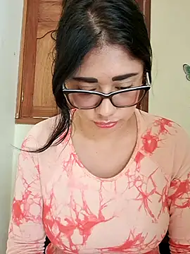 Monse--145 online show from November 14, 2025, 5:44 pm