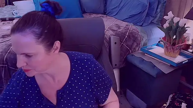 ninajaymes online show from February 8, 2025, 4:57 am