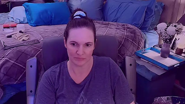 ninajaymes online show from February 18, 2025, 3:31 am