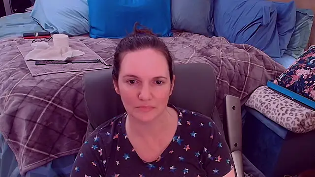 ninajaymes online show from November 26, 2025, 2:12 am