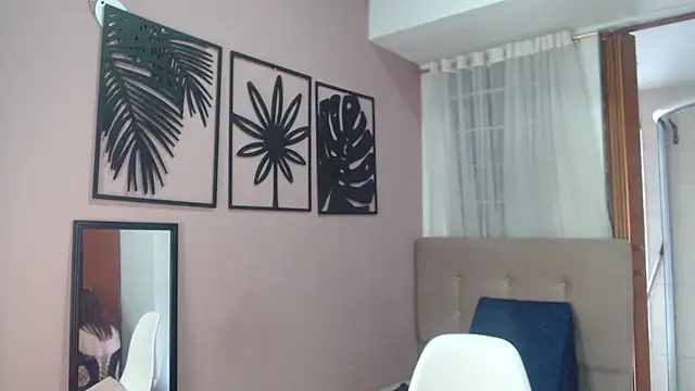 Snapshot of amara_rousse1 chatting on June 19, 2026, 1:15 pm amara rousse1 online show from June 19, 2026, 1:15 pm