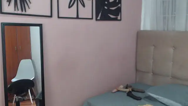 Snapshot of amara_rousse1 chatting on July 28, 2026, 2:13 pm amara rousse1 online show from July 28, 2026, 2:13 pm
