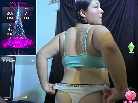 Snapshot of Golosa_hard_sex chatting on November 7, 2025, 11:16 pm Golosa hard sex online show from November 7, 2025, 11:16 pm