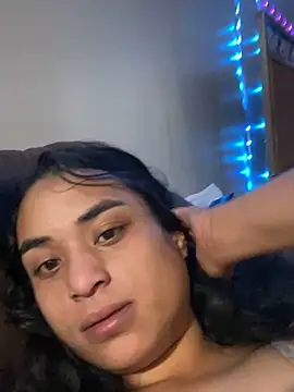 Snapshot of SoakedUpKitty- chatting on June 5, 2026, 8:58 pm SoakedUpKitty- online show from June 5, 2026, 8:58 pm