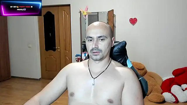 Snapshot of Gri_SH chatting on September 10, 2025, 7:14 pm Gri SH online show from September 10, 2025, 7:14 pm